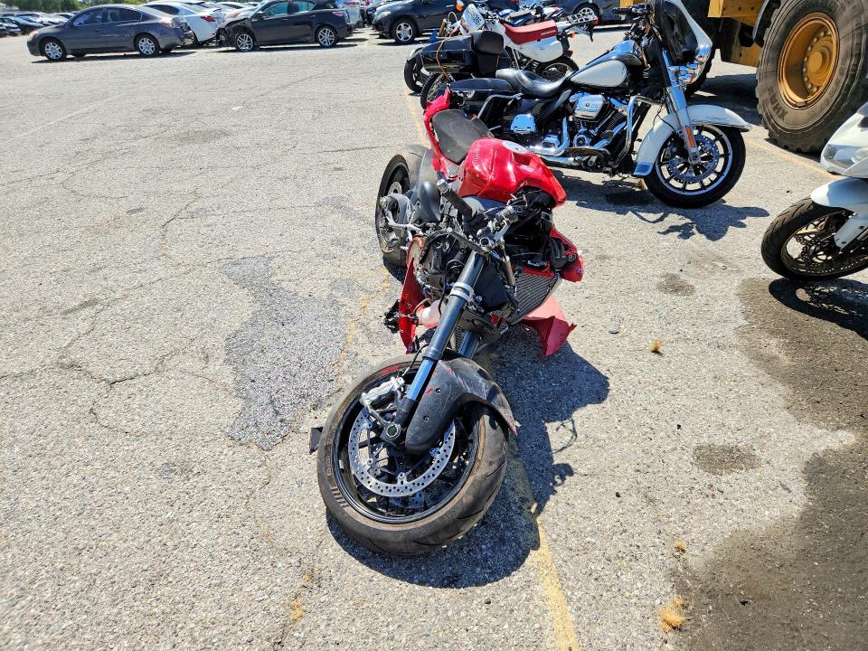 2025 Ducati Panigale V4