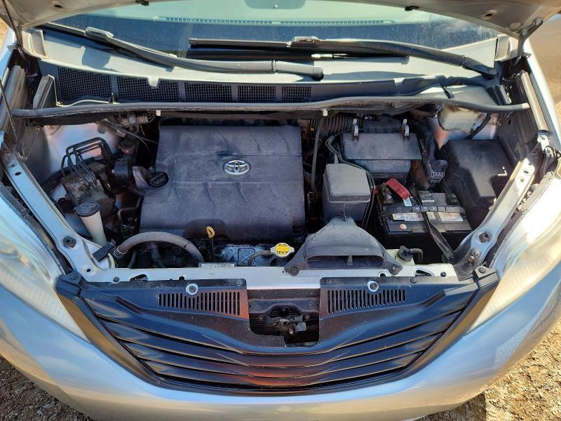 2016 Toyota Sienna l 7-passenger