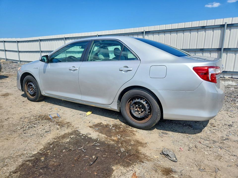 2012 Toyota Camry Hybrid le