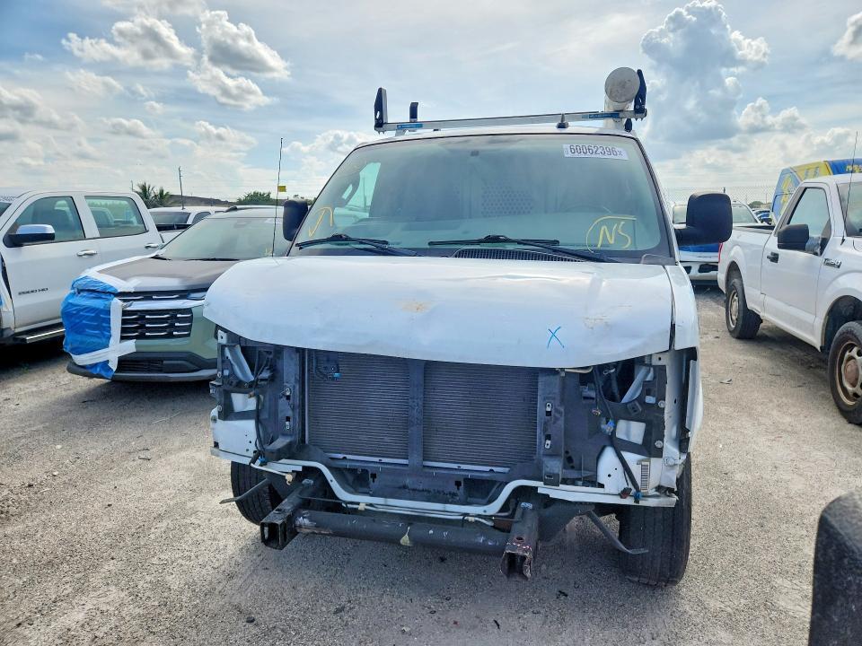 2023 GMC Savana G2500