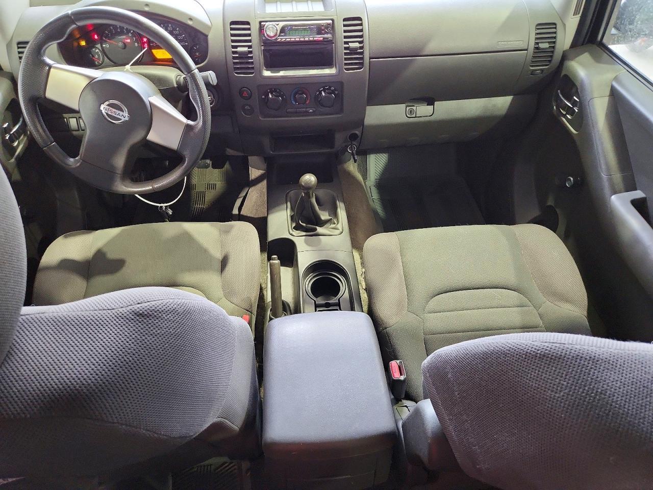 2010 Nissan Frontier XE