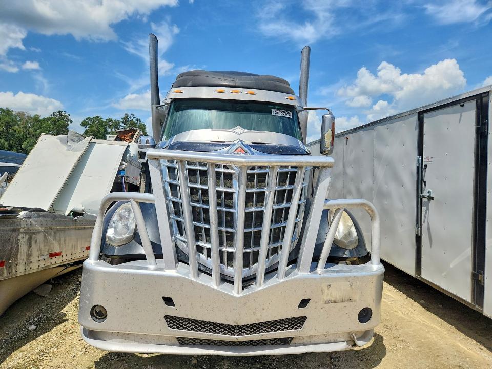 2010 International LF517 Semi Truck