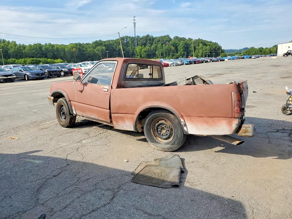 1984 Isuzu PUP