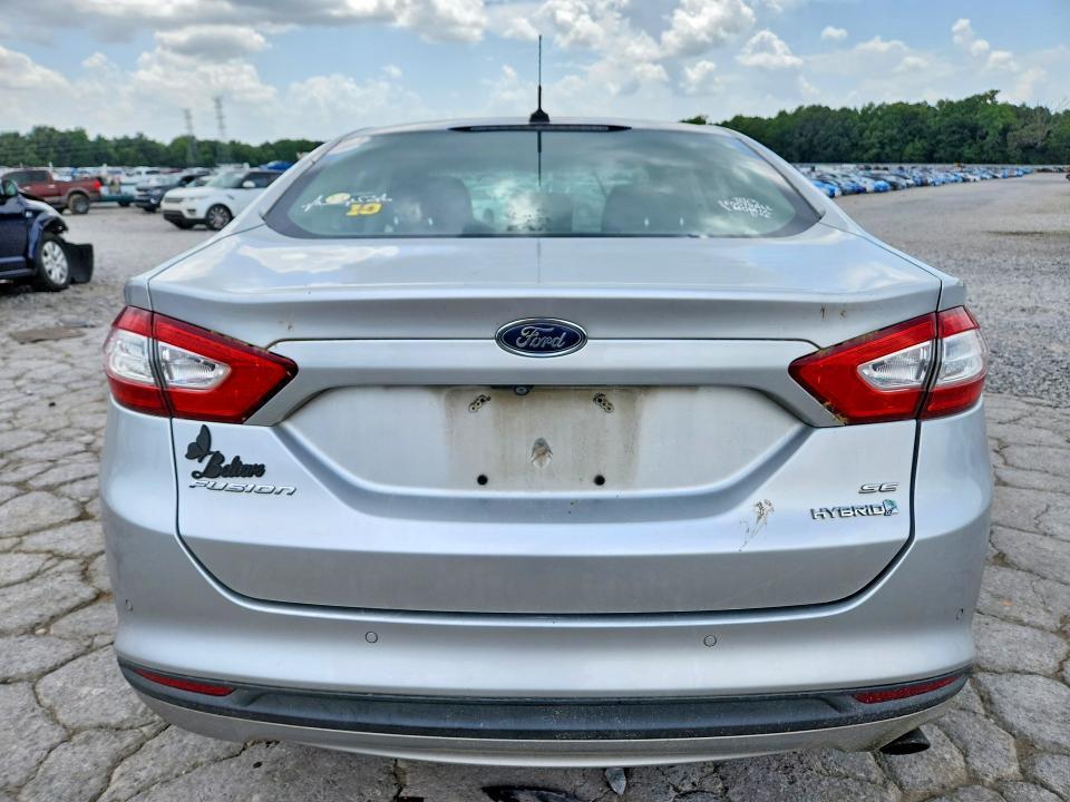 2016 Ford Fusion se Hybrid