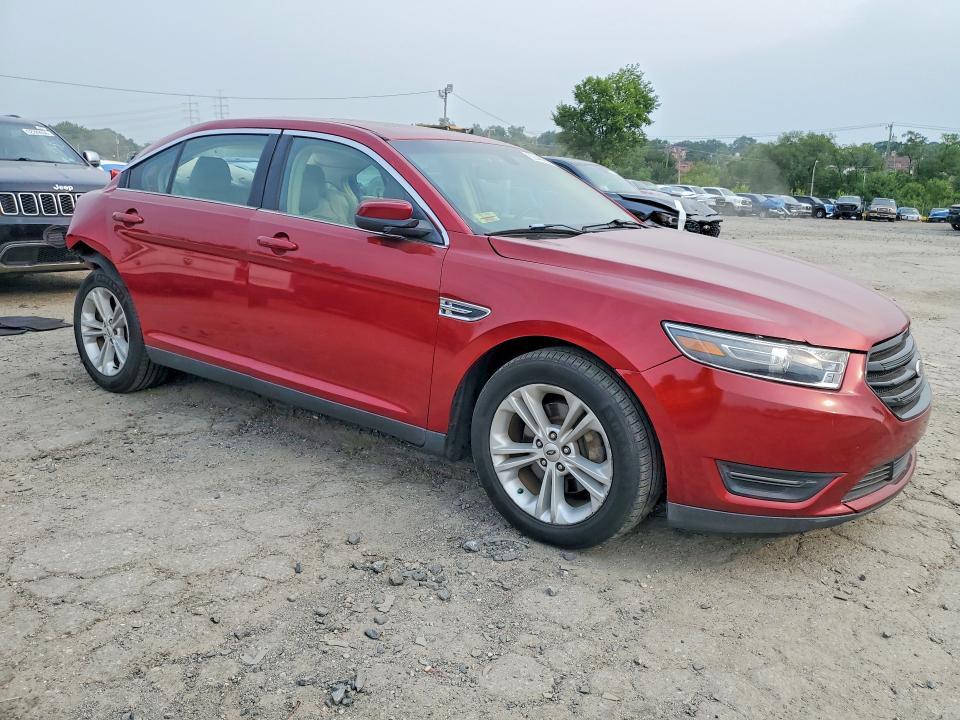 2015 Ford Taurus sel