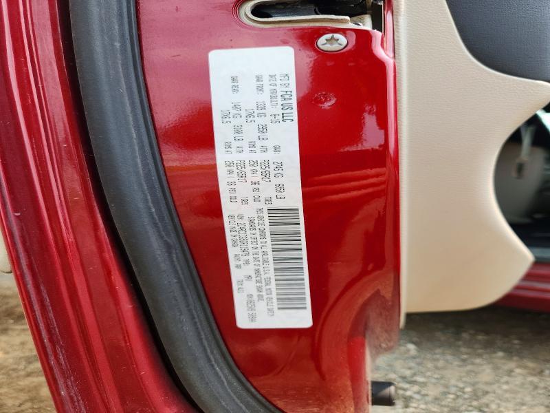 2016 Chrysler Town & Country Touring l