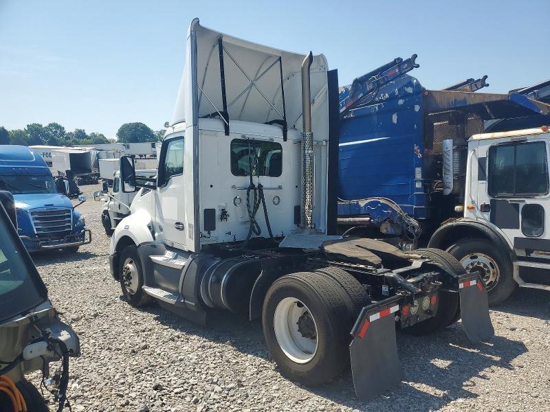 2020 Kenworth T680 Semi Truck