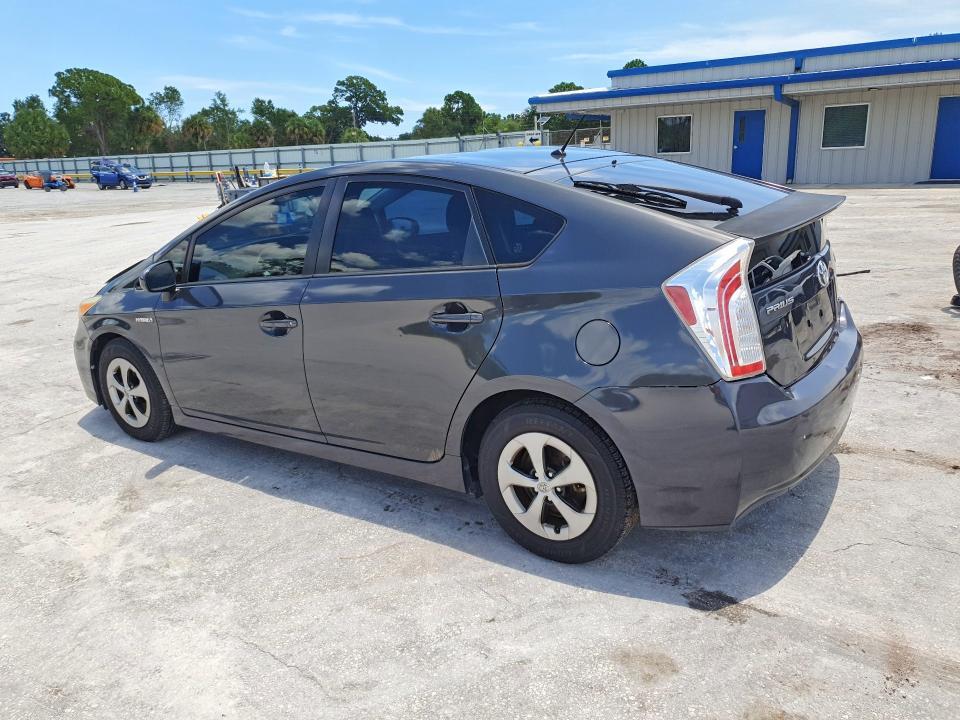 2015 Toyota Prius two