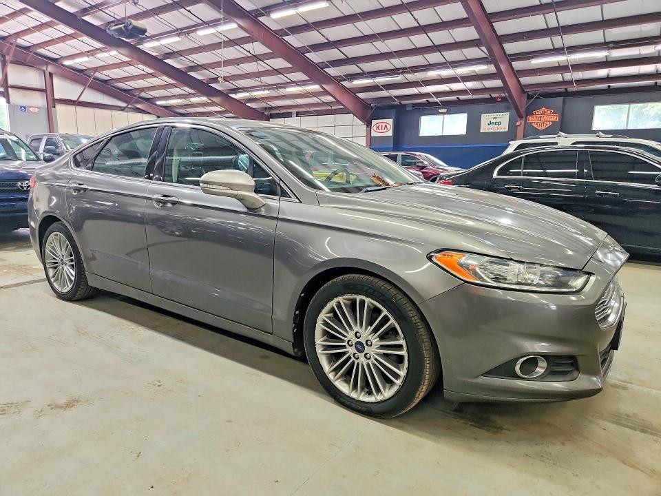 2013 Ford Fusion se
