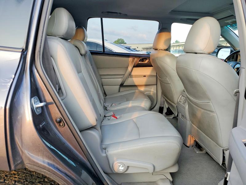 2008 Toyota Highlander Sport