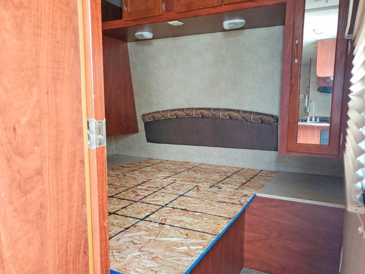 2012 Riverside Camper