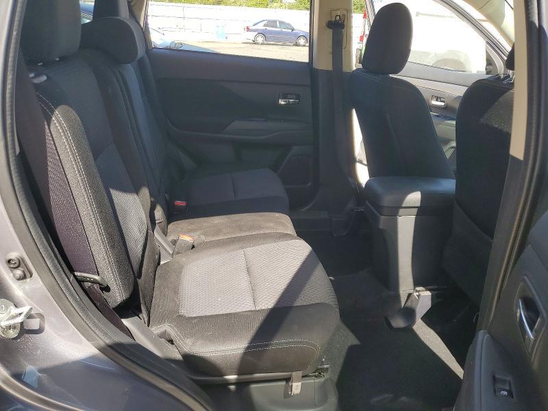 2016 Mitsubishi Outlander se