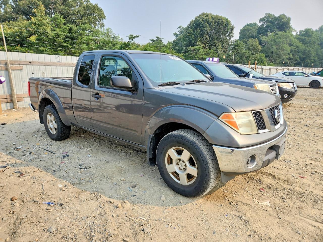 2007 Nissan Frontier SE
