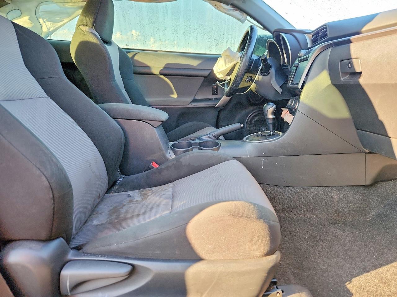 2016 Scion Tc Base
