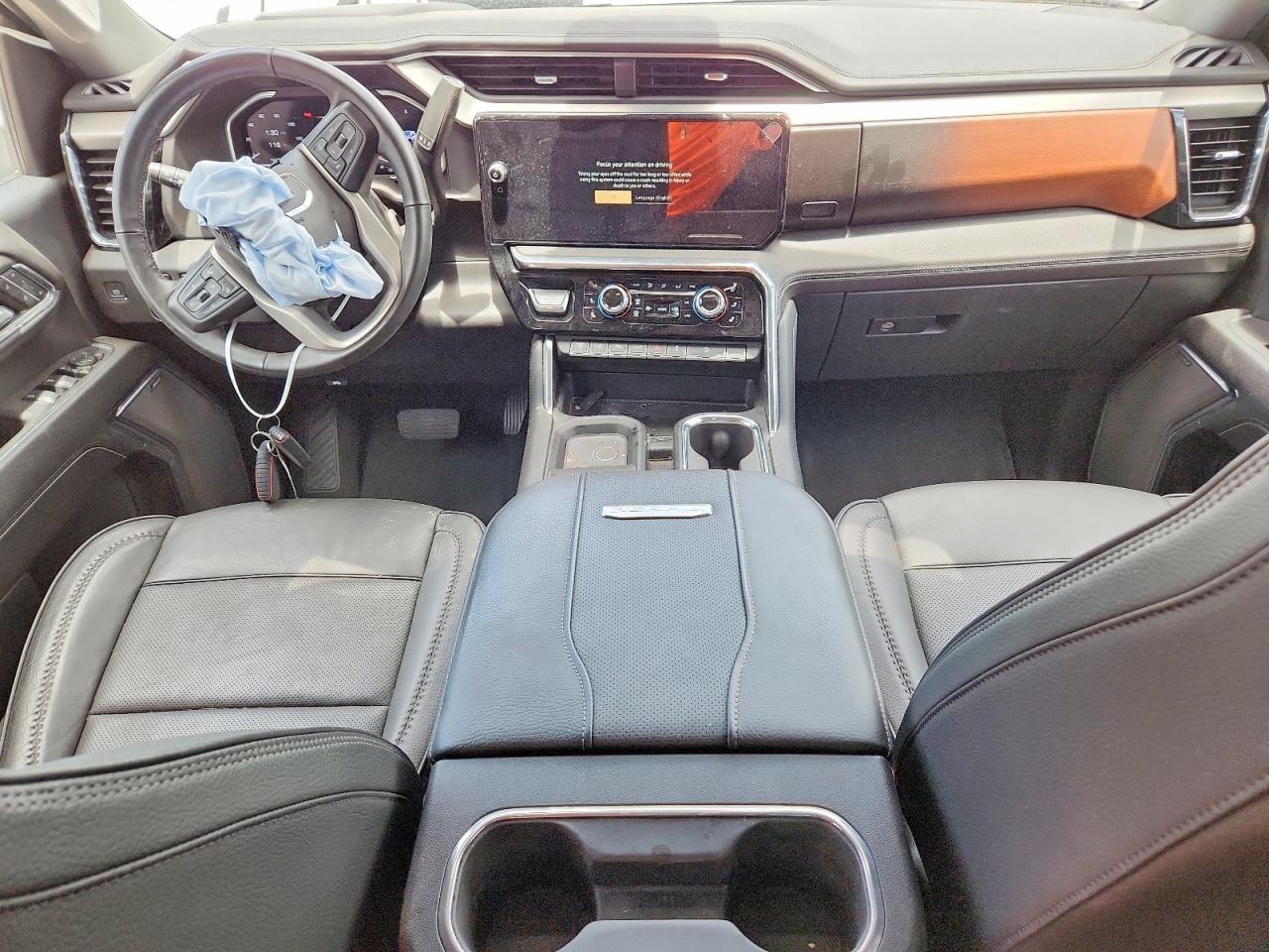 2024 GMC Sierra K2500 Denali