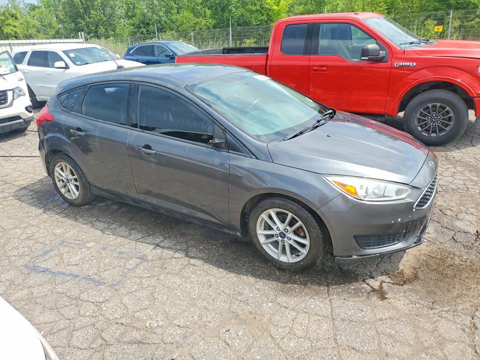 2017 Ford Focus se