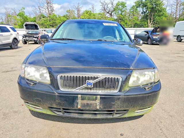 2002 Volvo S80