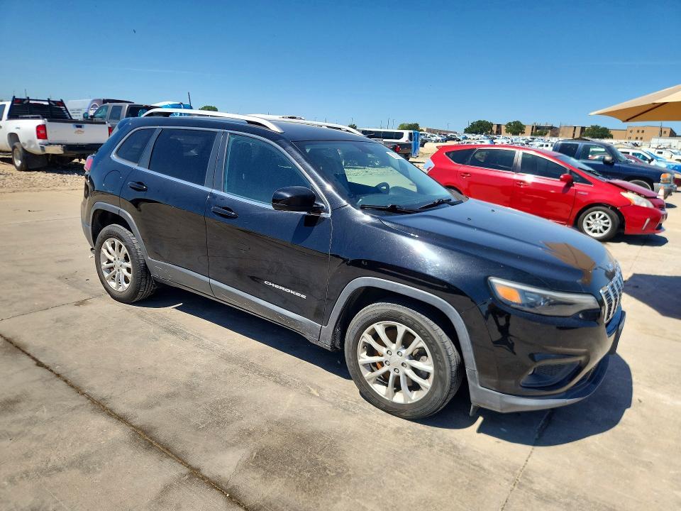 2019 Jeep Cherokee Latitude