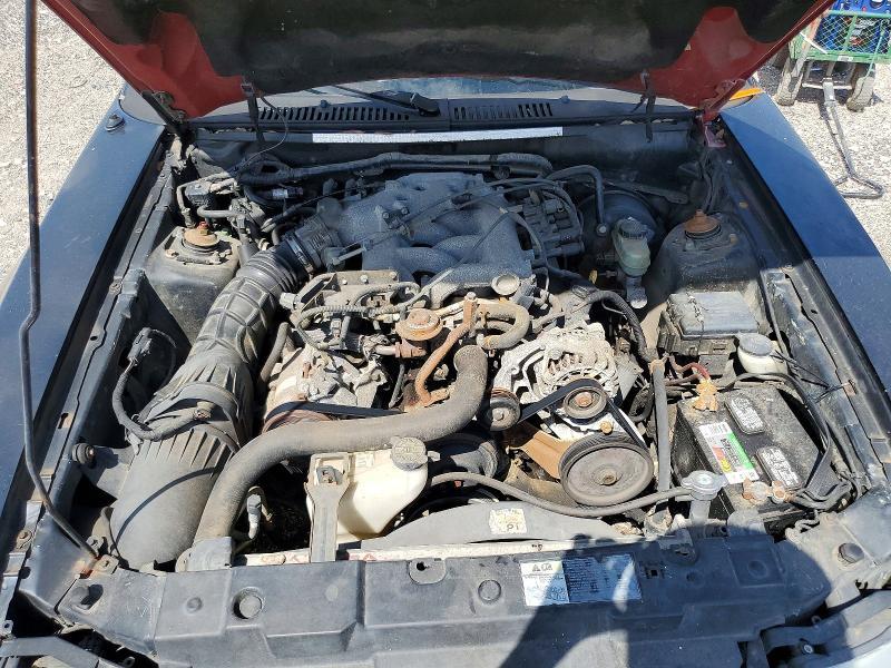 2003 Ford Mustang
