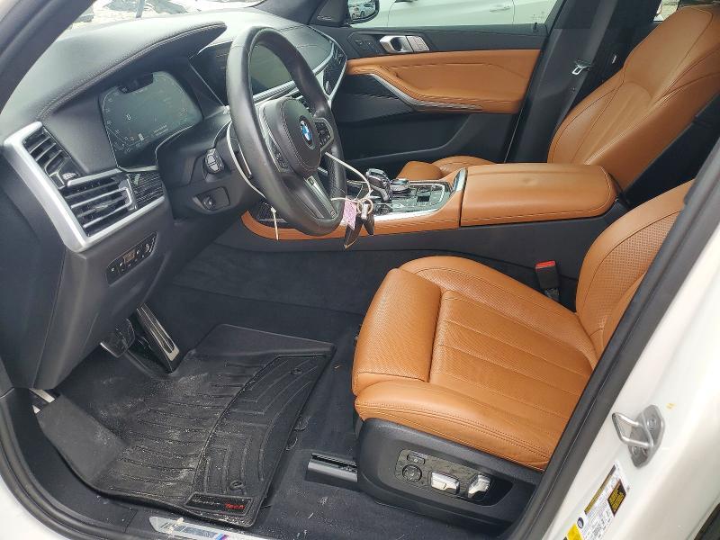 2022 BMW X7 M50i