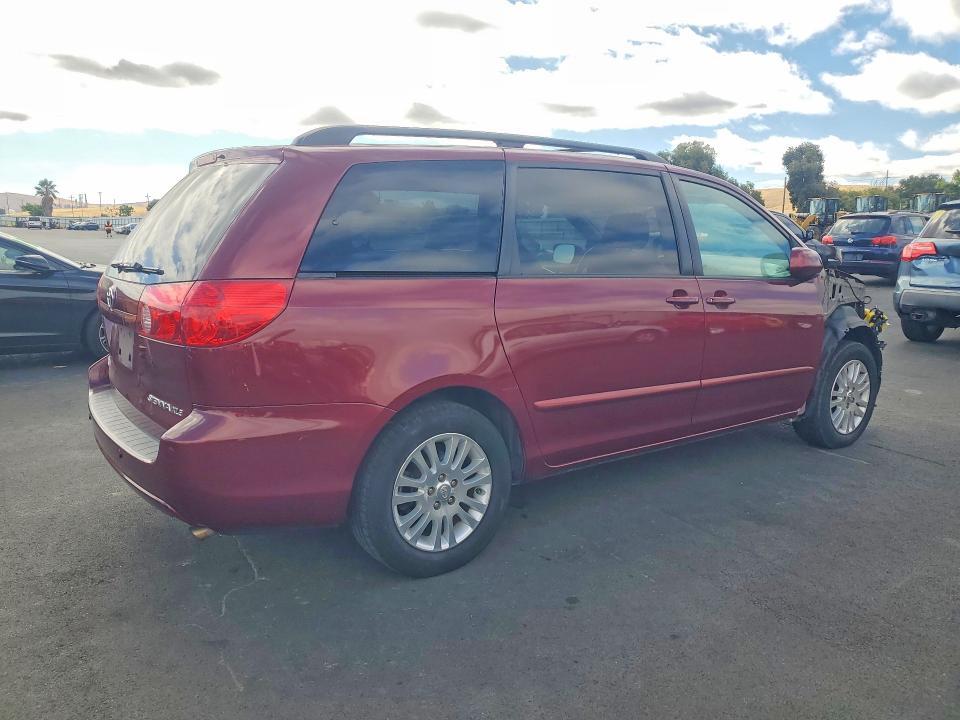 2008 Toyota Sienna xle