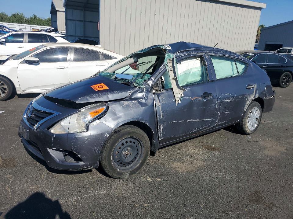 2019 Nissan Versa s