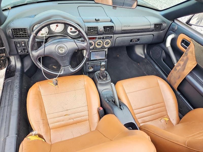 2002 Toyota MR2 Spyder
