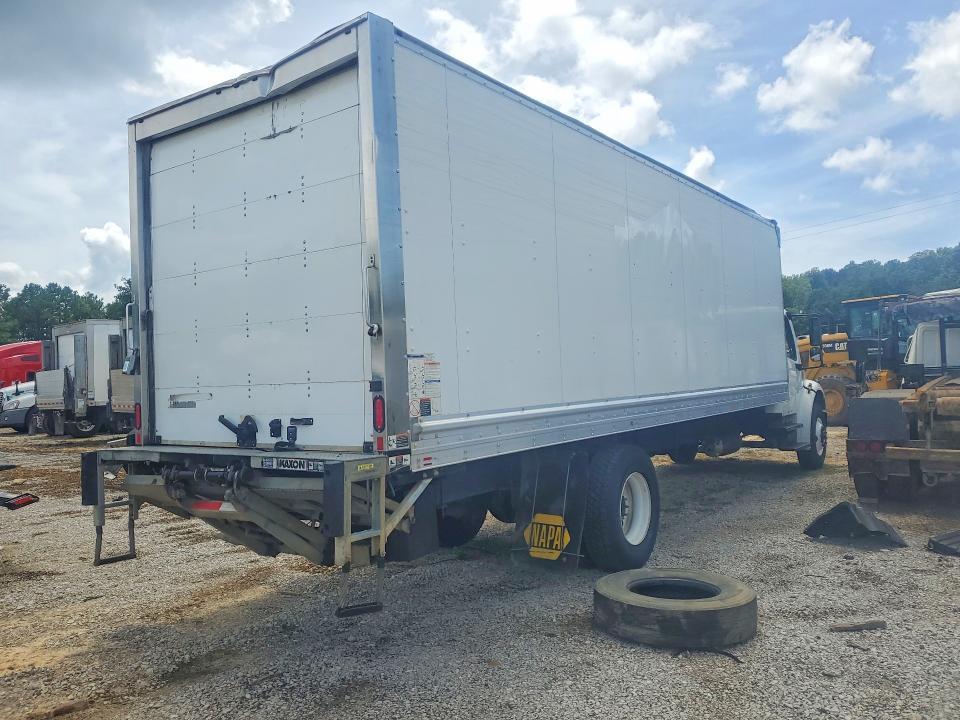 2020 Freightliner Business Class M2 BOX Truck