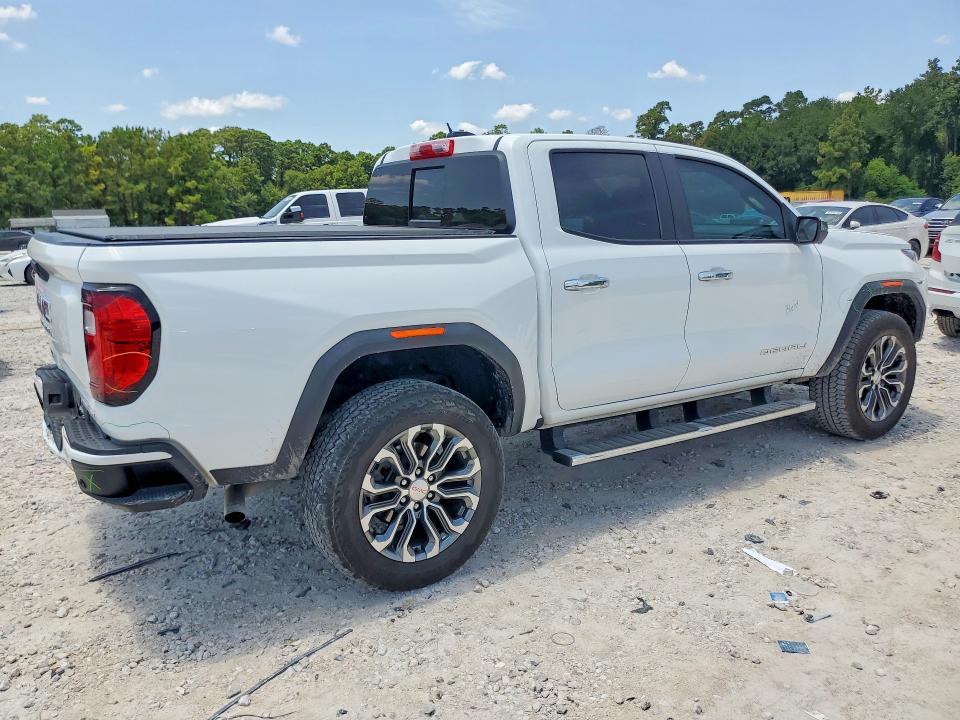 2023 GMC Canyon Denali
