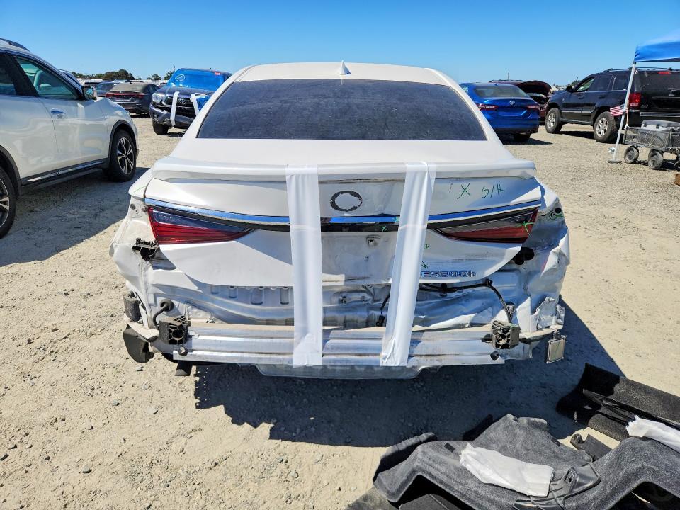 2019 Lexus Es 300h