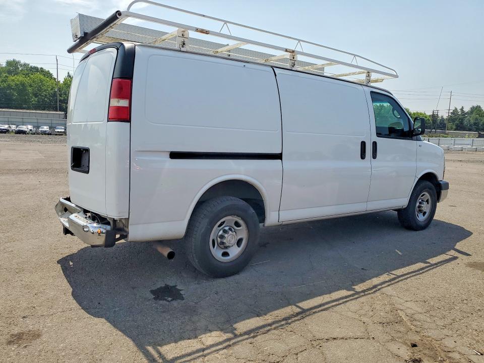 2015 Chevrolet Express 2500 Delivery Van