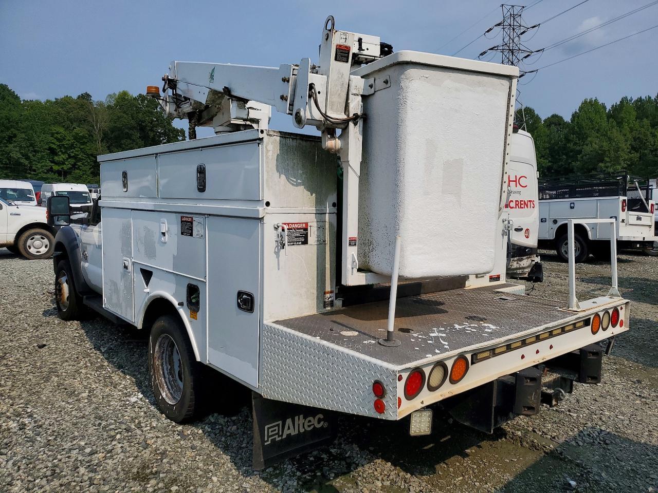 2015 Ford F450 Super Duty Bucket Truck
