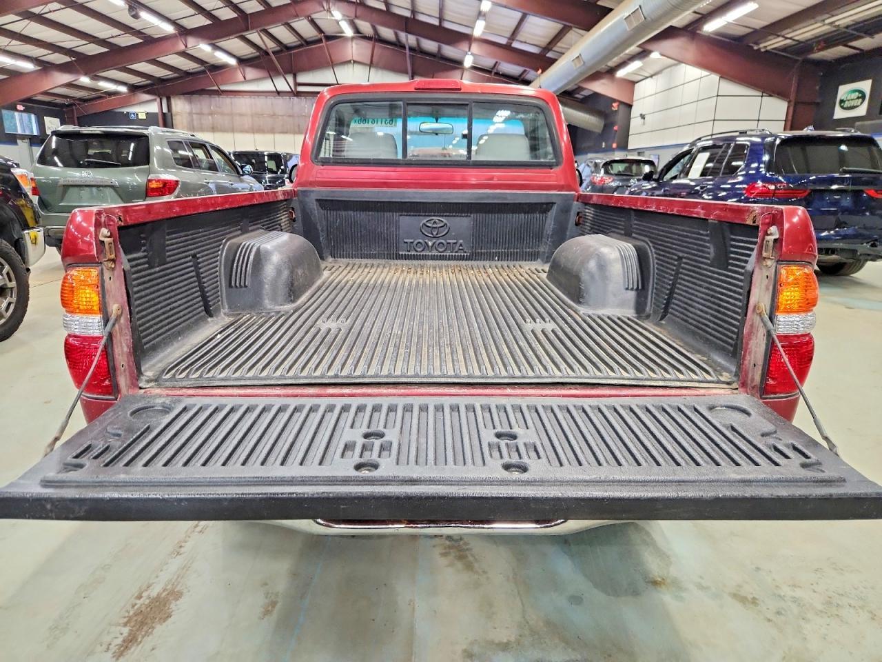 2003 Toyota Tacoma Base