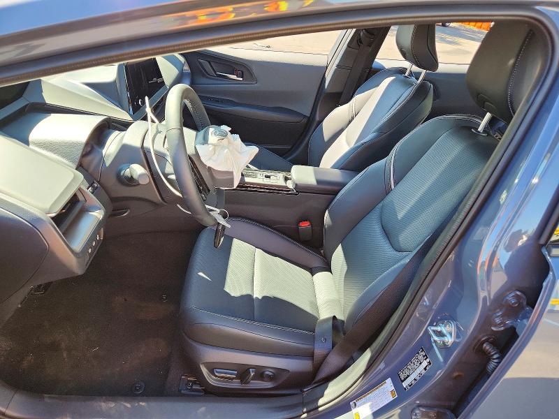 2026 Toyota Prius le