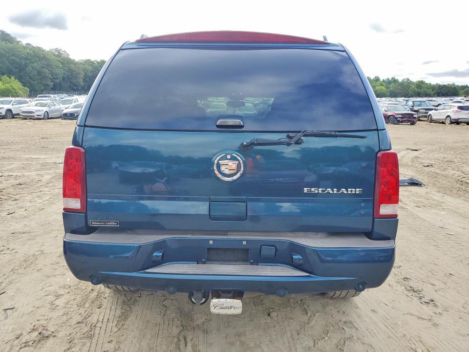 2005 Cadillac Escalade Luxury