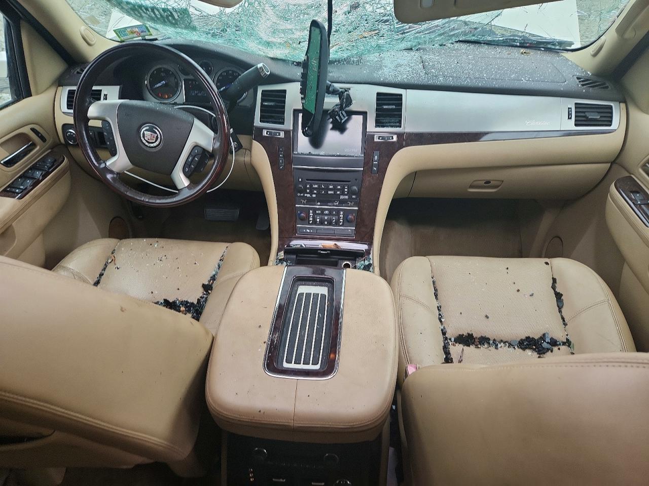 2012 Cadillac Escalade EXT Luxury