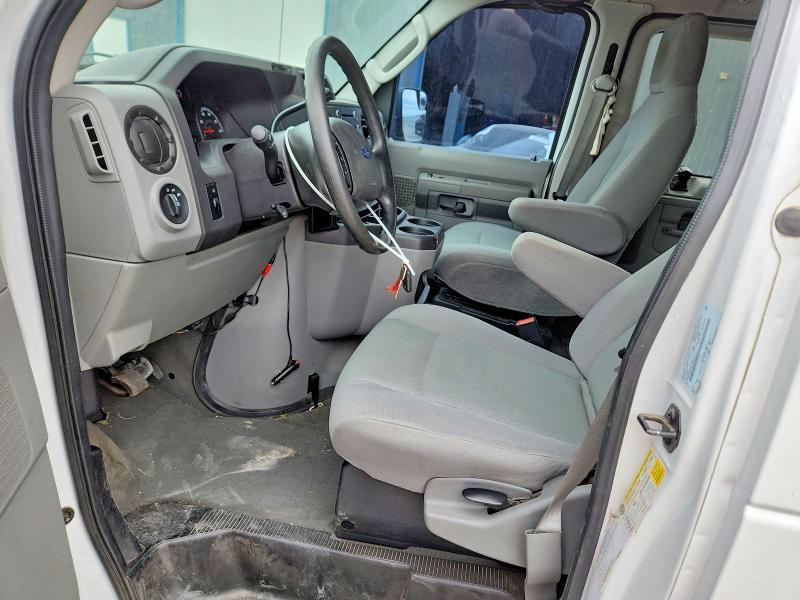 2010 Ford Econoline E350 Super Duty Wagon