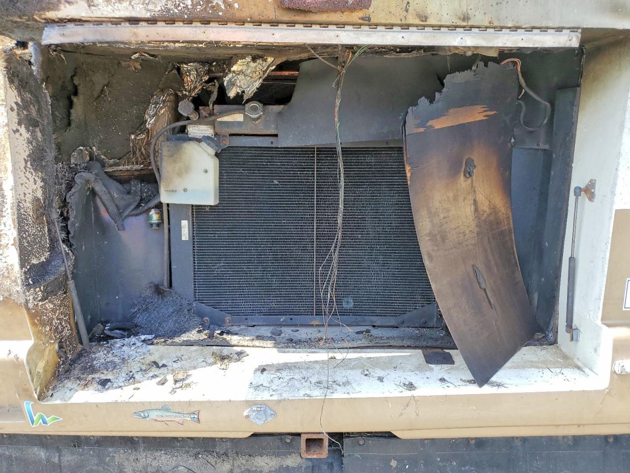 2000 Frht 2000 Freightliner Reflection RV