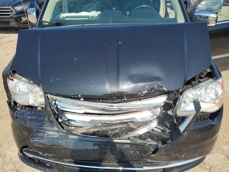2015 Chrysler Town & Country Touring l