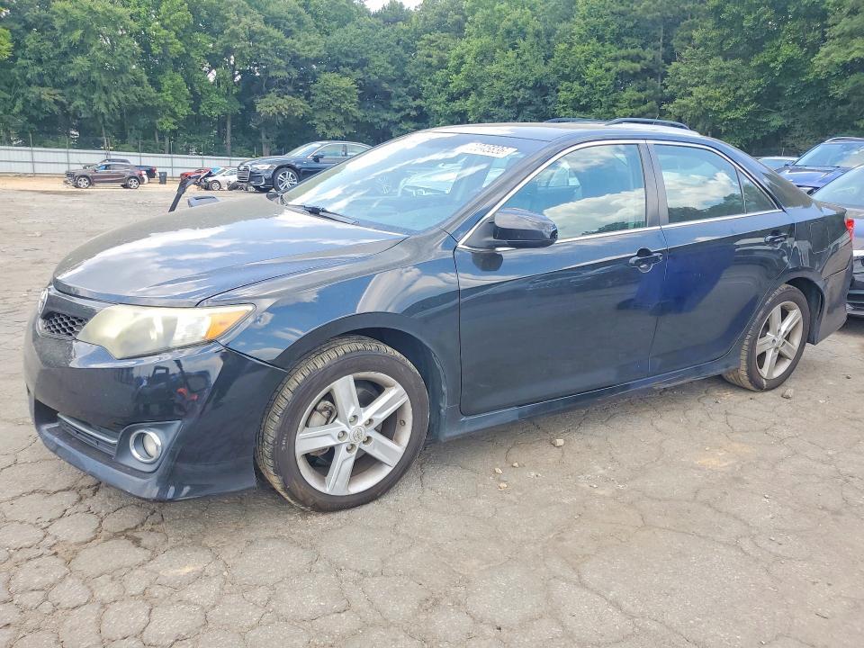 2013 Toyota Camry se