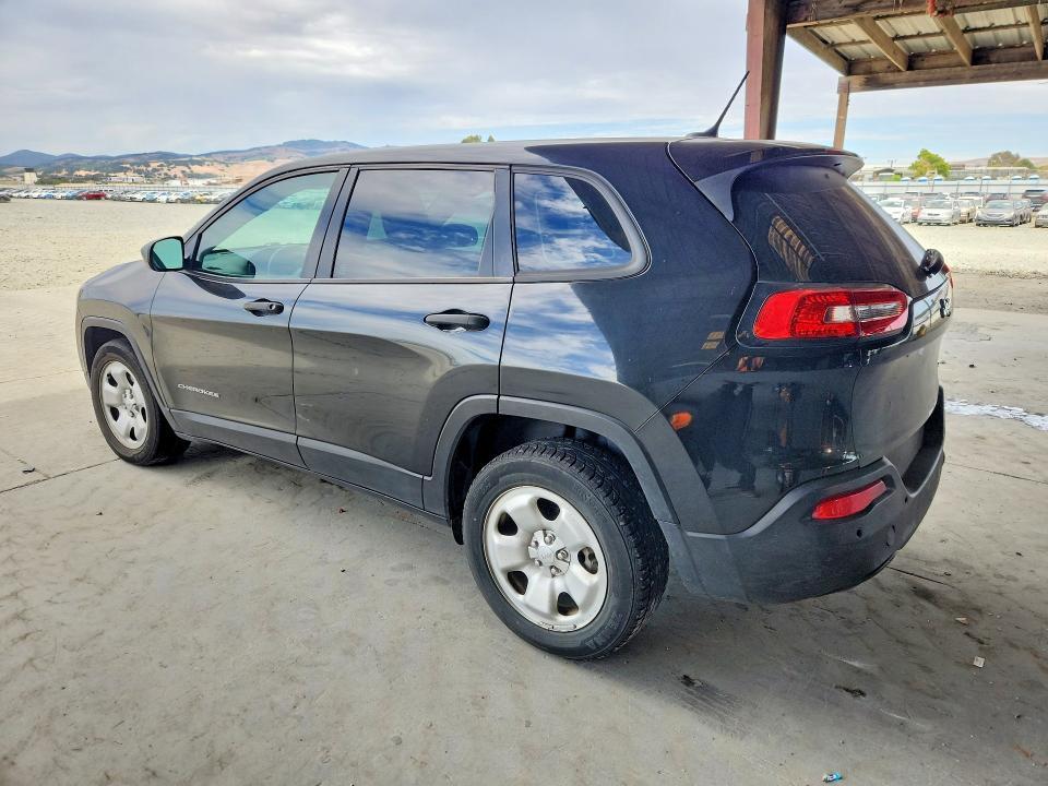 2015 Jeep Cherokee Sport