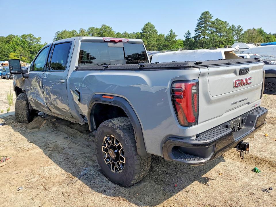 2025 GMC Sierra K2500 AT4X