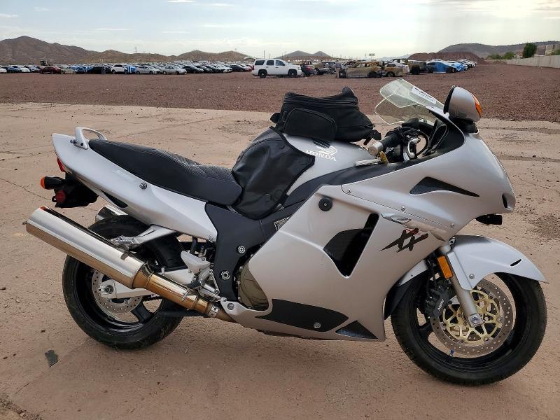 2002 Honda CBR1100 XX