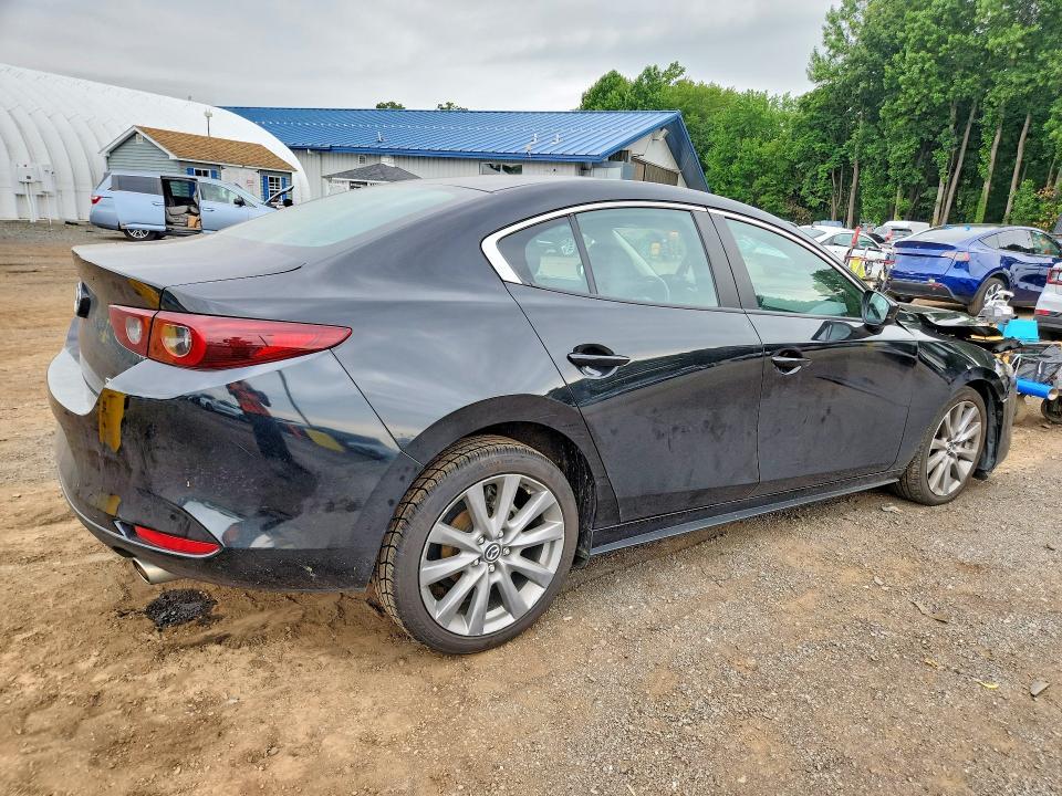 2024 Mazda 3 Preferred