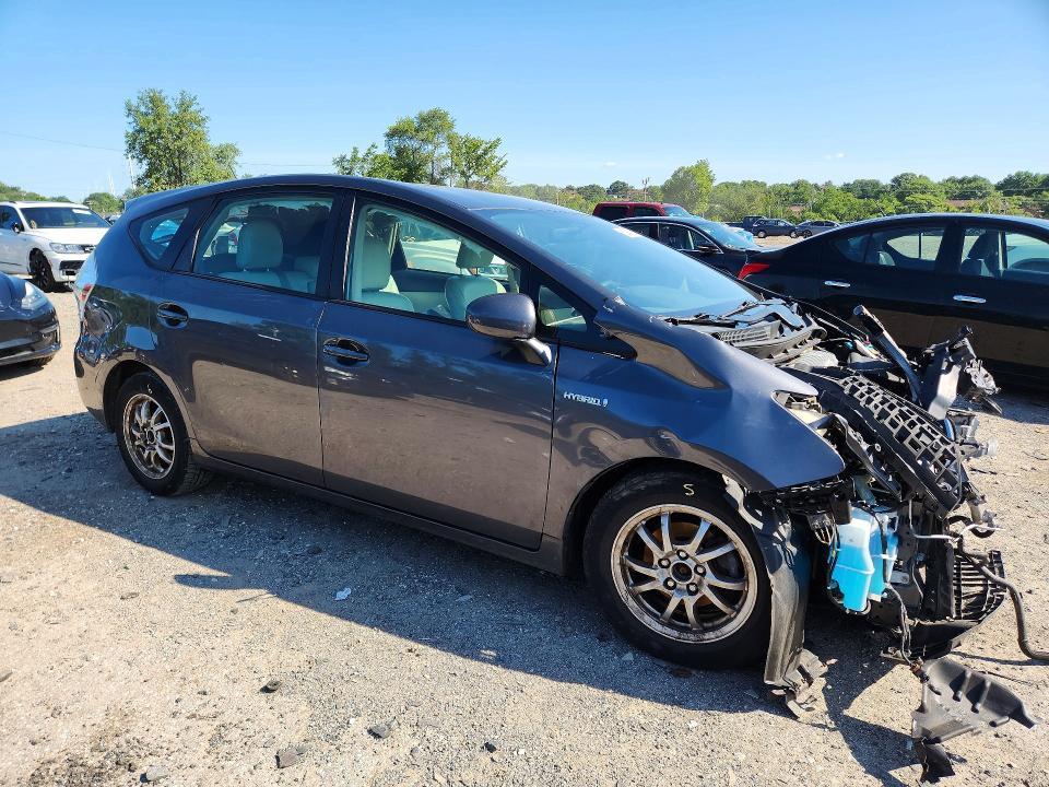 2013 Toyota Prius v two