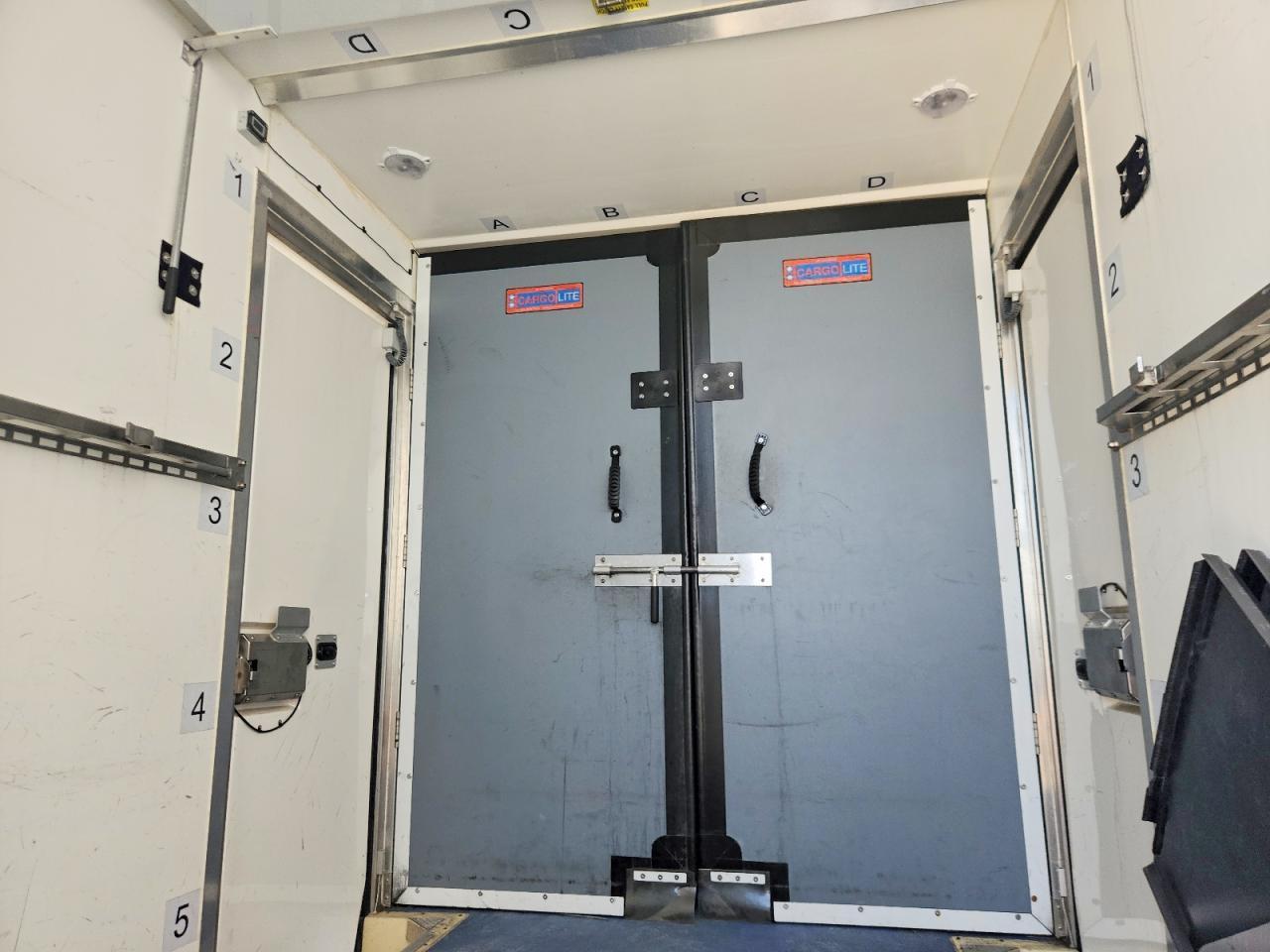 2023 Ford E350 Refrigerated BOX Truck