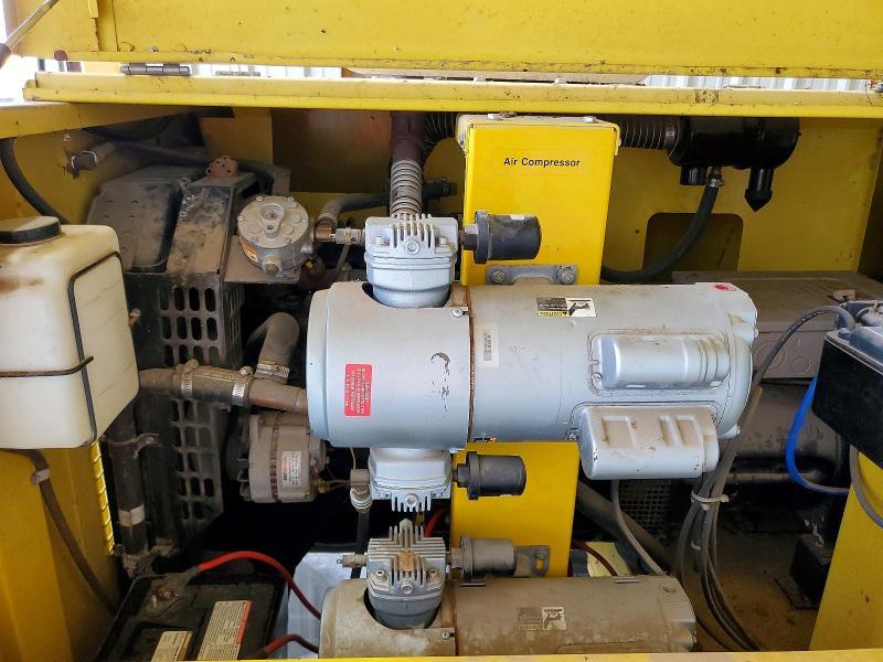 1999 Ctek 2000-10 Mobile Power Unit Trailer