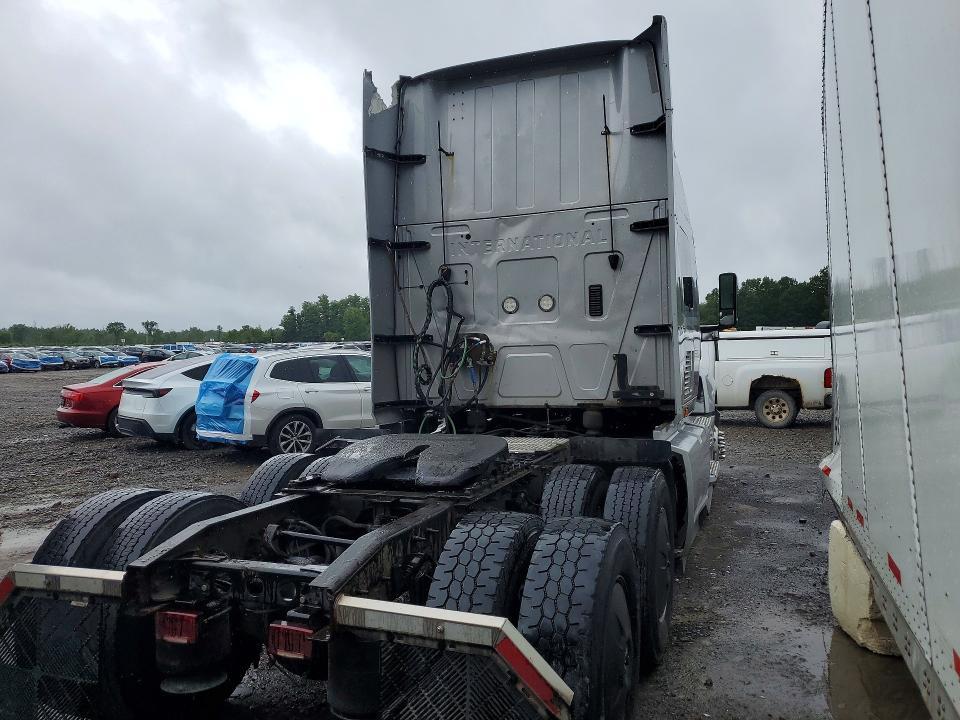 2020 International LT625 Semi Truck