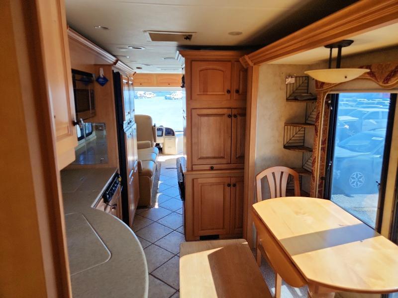 2008 Freightliner XC Chassis RV
