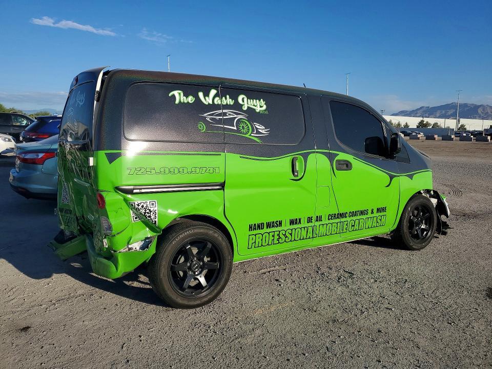 2018 Nissan NV200 SV
